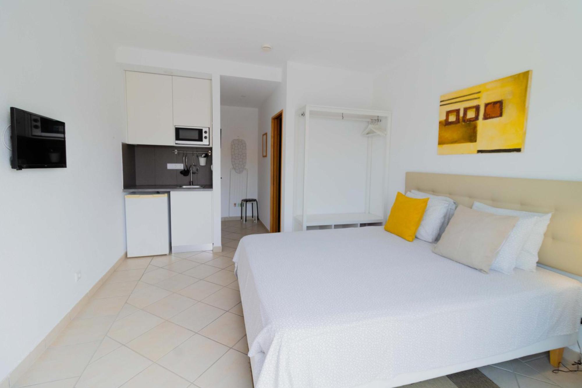 Casas Novas Guesthouse - Adults Only Lagos Exterior photo